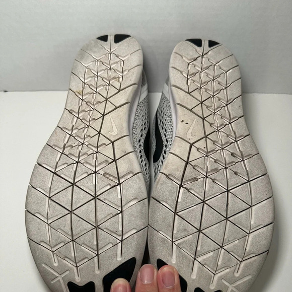 Nike Free RN Shoe Gray - Picture 5 of 6